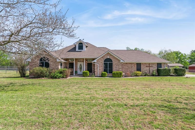 271 VZ County Road 4107, Canton TX 75103