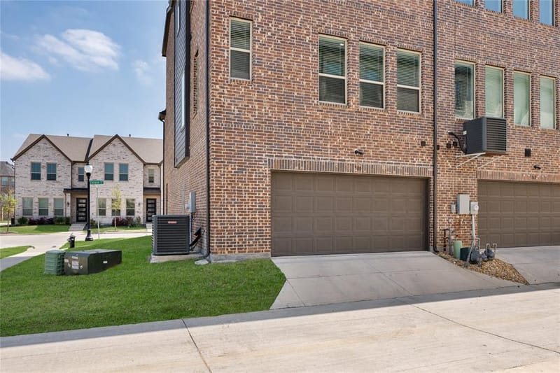 300 Colusa Drive, Lewisville TX 75056 - Photo 24