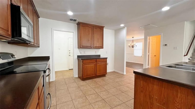 1724 Quails Nest Drive, Fort Worth TX 76177 - Photo 10