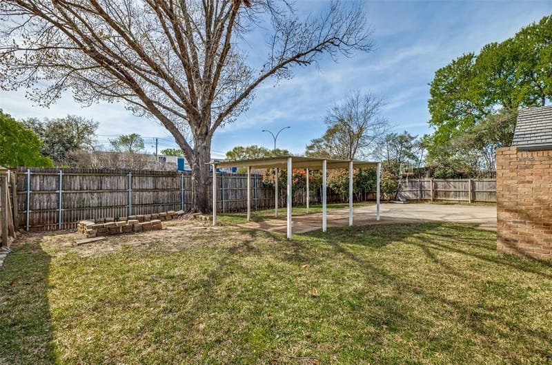 504 Chaffee Drive, Arlington TX 76006 - Photo 25