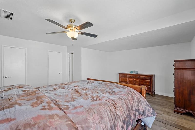 425 Rollingridge Lane, Garland TX 75043 - Photo 17