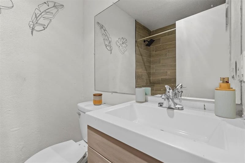 425 Rollingridge Lane, Garland TX 75043 - Photo 22