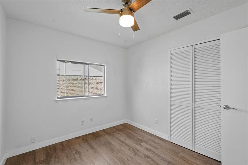 425 Rollingridge Lane, Garland TX 75043 - Photo 18