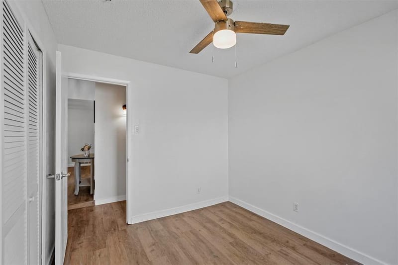 425 Rollingridge Lane, Garland TX 75043 - Photo 19