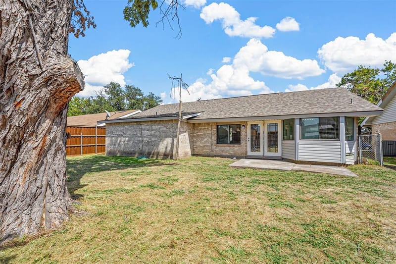 425 Rollingridge Lane, Garland TX 75043 - Photo 29