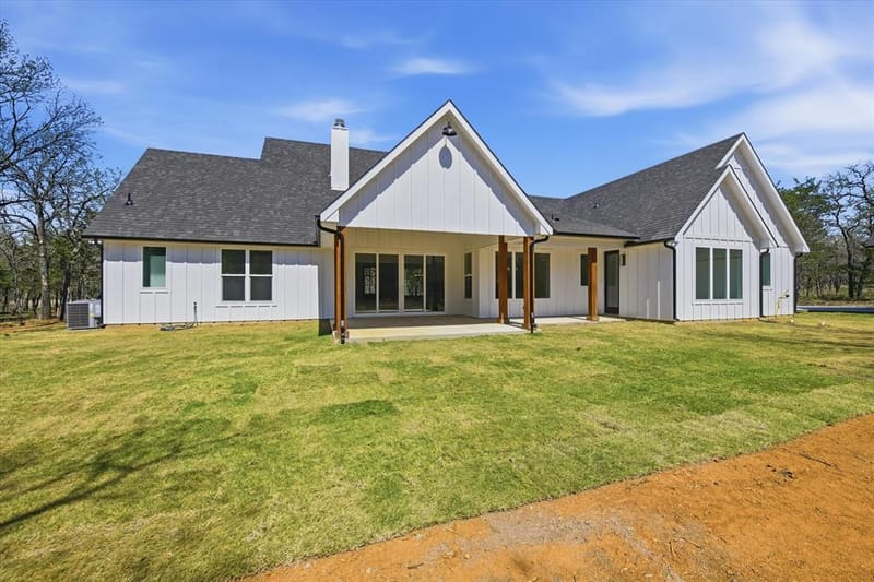 377 Oak Cove Court, Sunset TX 76270 - Photo 35
