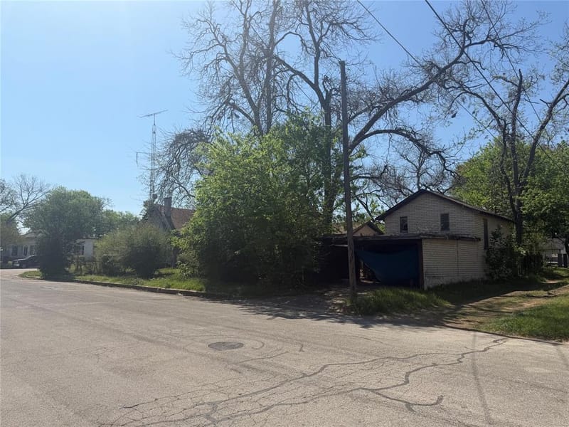 514 Tyler Street, Waco TX 76704 - Photo 7