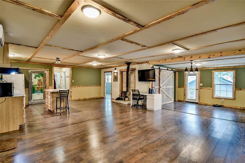 5711 Flint Drive, Granbury TX 76048 - Photo 7