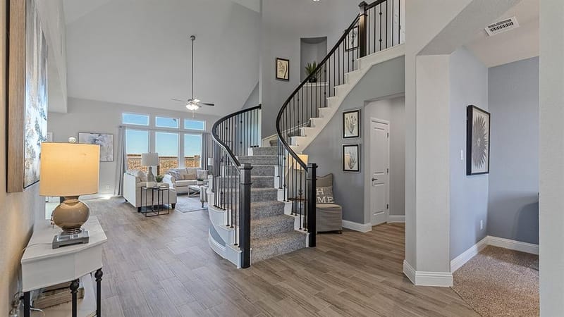 6881 BRAHMAN Drive, Arlington TX 76001 - Photo 2