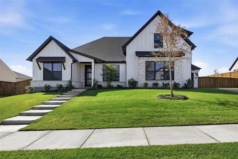 816 Feathergrass Court E, Haslet TX 76052