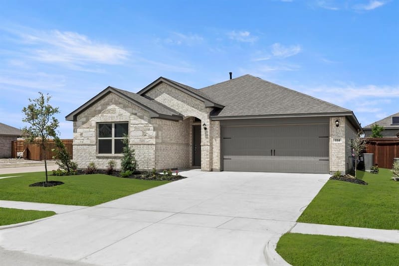 114 Bandit Trail, Terrell TX 75160 - Photo 2
