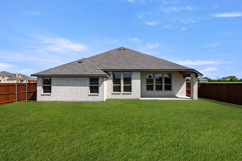 1121 Nighthawk Drive, Justin TX 76247 - Photo 26