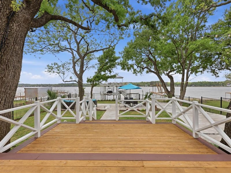 1913 E Lake Drive, Weatherford TX 76087 - Photo 24