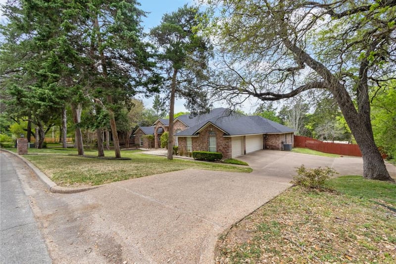 13 Timber Ridge Trail, Lorena TX 76655 - Photo 4