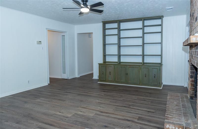 1860 Meadow Valley Lane, Dallas TX 75232 - Photo 3
