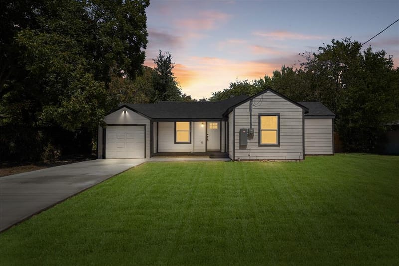 513 E Union Bower Road, Irving TX 75061 - Photo 2