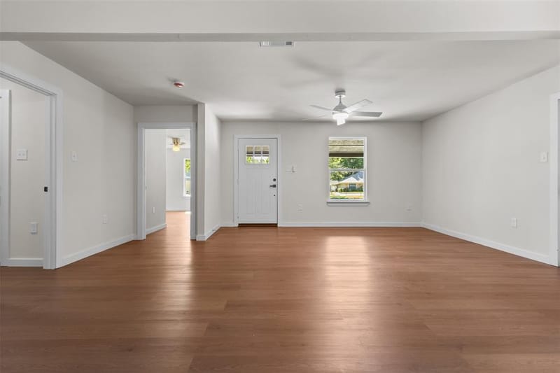 513 E Union Bower Road, Irving TX 75061 - Photo 7