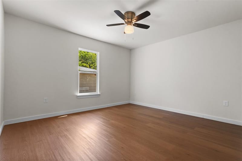 513 E Union Bower Road, Irving TX 75061 - Photo 20