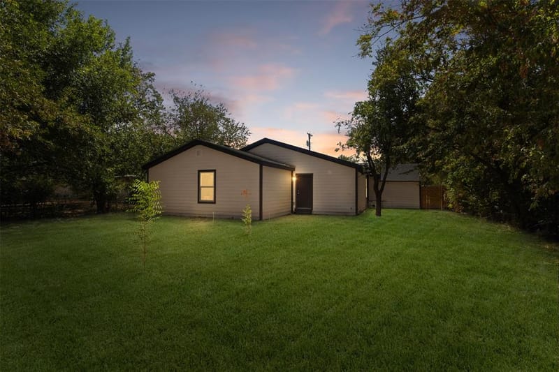 513 E Union Bower Road, Irving TX 75061 - Photo 29
