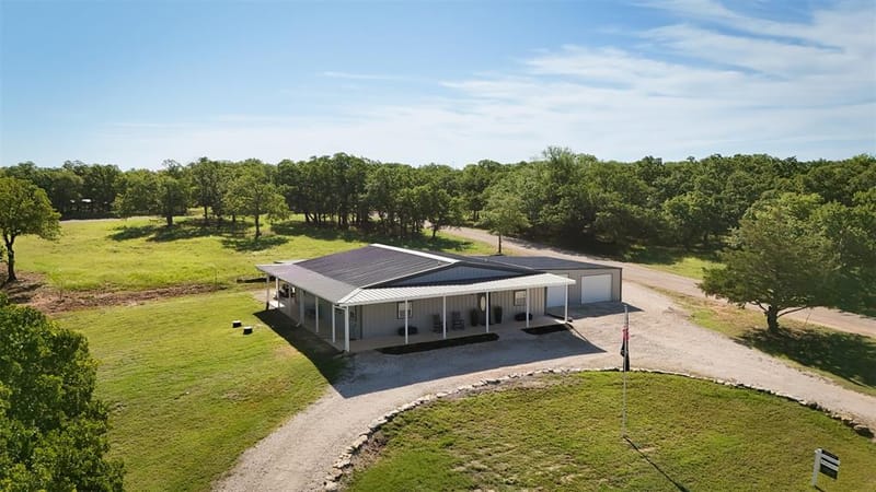 346 Nocona Drive, Nocona TX 76255 - Photo 9