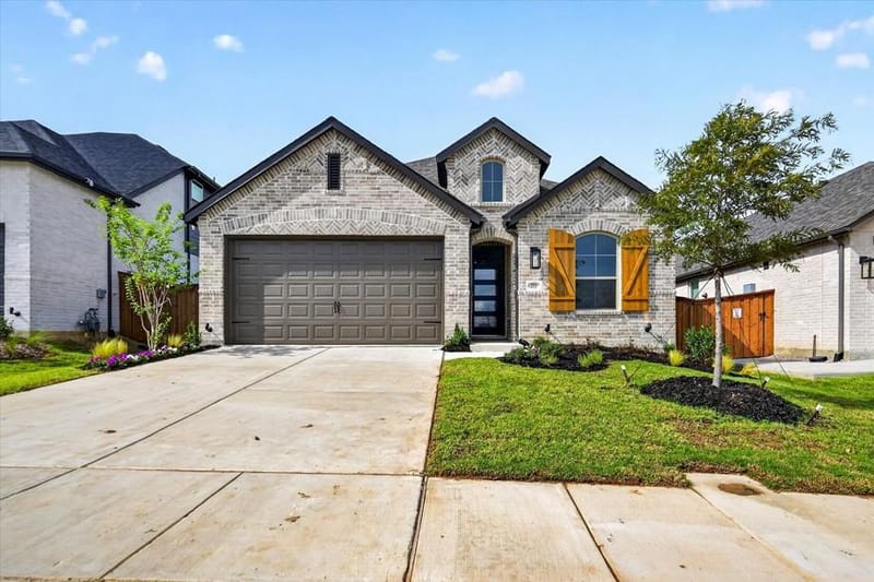 3733 Barrel Lane, Aubrey TX 76227