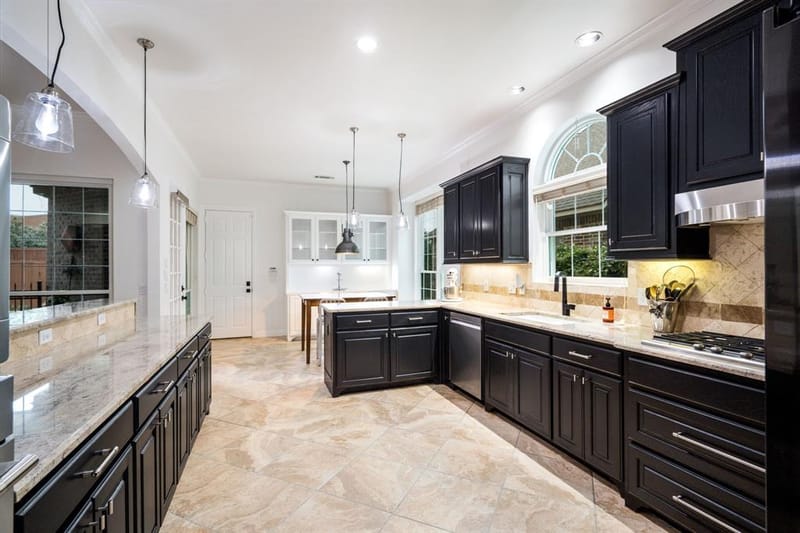 5932 Broadmoor Drive, Plano TX 75093 - Photo 4