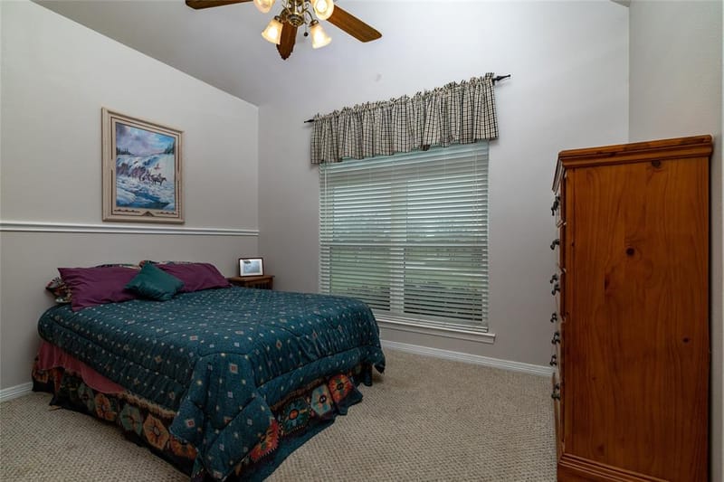 13435 Jackson Road, Krum TX 76249 - Photo 27