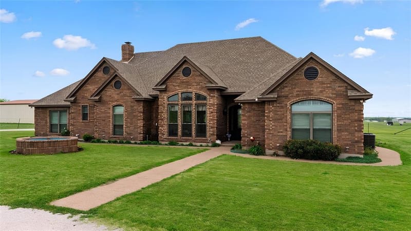 13435 Jackson Road, Krum TX 76249 - Photo 2