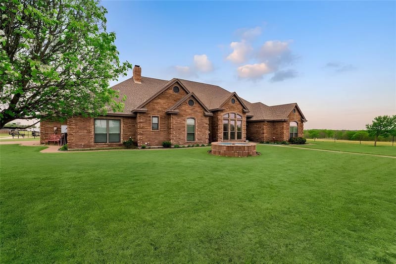 13435 Jackson Road, Krum TX 76249 - Photo 3