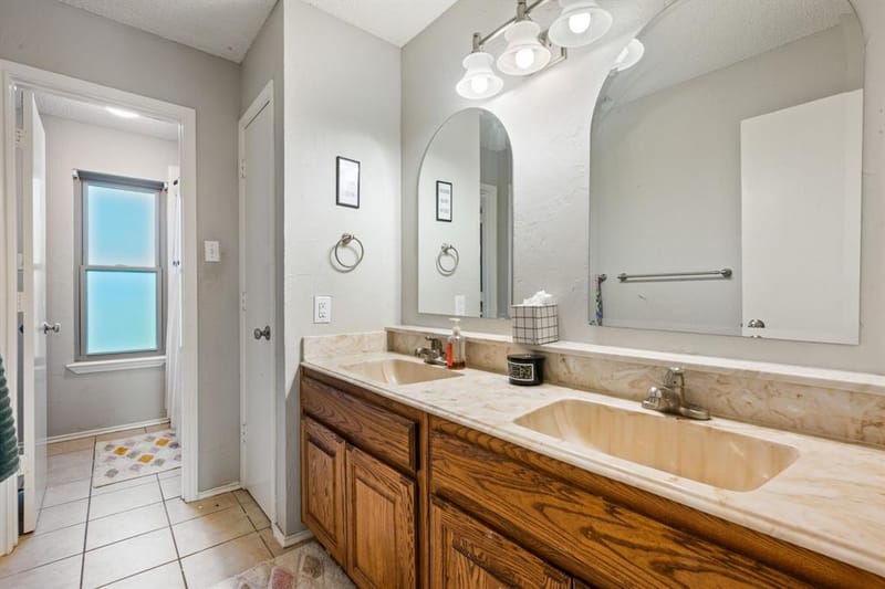 2113 Carriage Hill, Denton TX 76207 - Photo 34