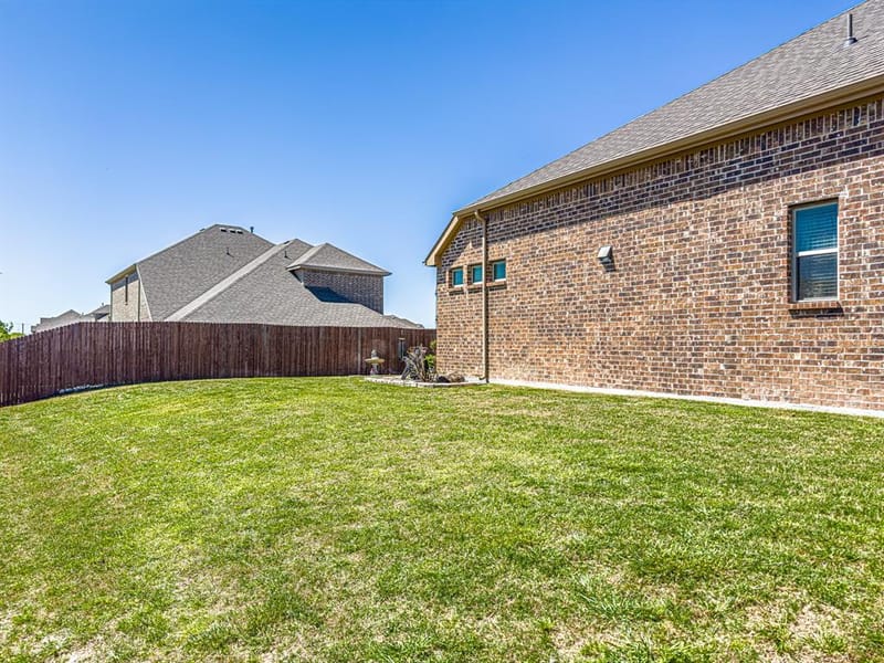 3030 Burgundy Lane, Midlothian TX 76065 - Photo 34