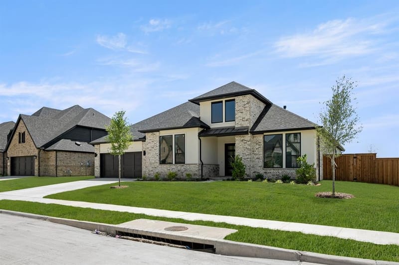 2315 Meek Woods Lane, Mansfield TX 76063 - Photo 2