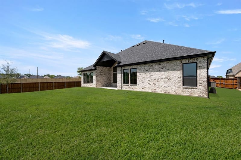 2315 Meek Woods Lane, Mansfield TX 76063 - Photo 3