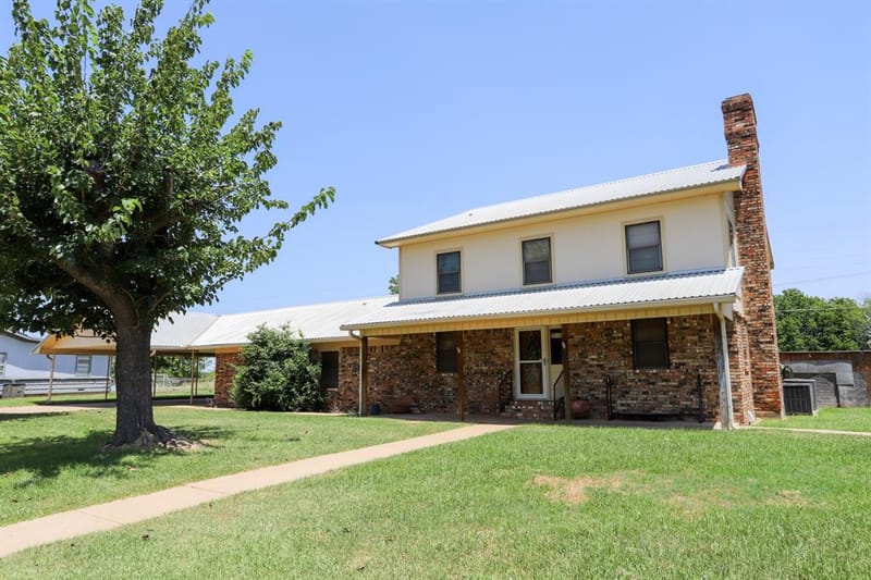 303 David Davis Drive, McGregor TX 76657 - Photo 28