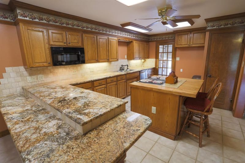 303 David Davis Drive, McGregor TX 76657 - Photo 5