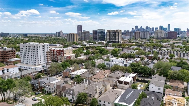 4138 Prescott Avenue, Dallas TX 75219 - Photo 35