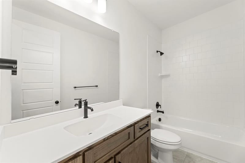 1733 Hillside Stroll Drive, Lavon TX 75166 - Photo 5