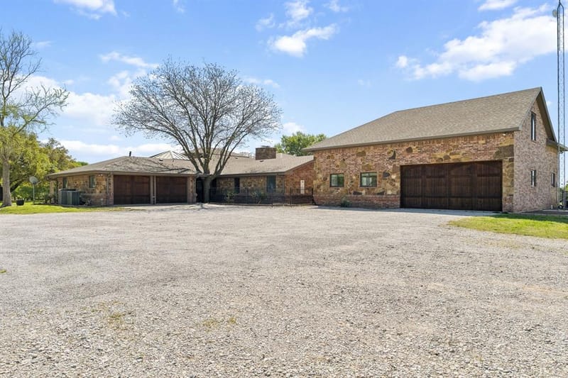 362 County Road 1170, Decatur TX 76234 - Photo 20