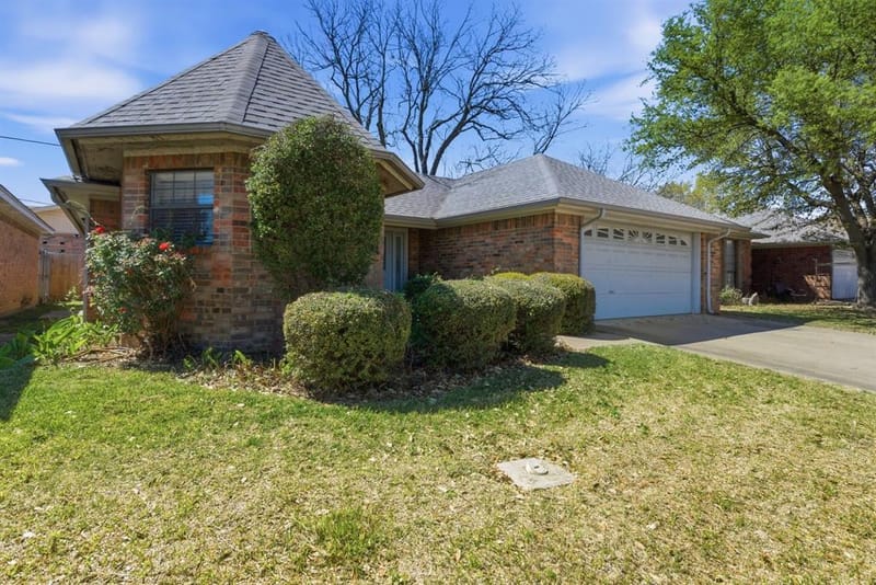 1702 Sully Court, Stephenville TX 76401 - Photo 23