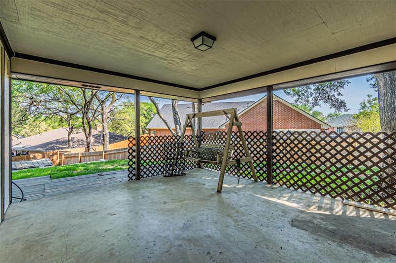 8808 Sylvan Court, Fort Worth TX 76120 - Photo 34