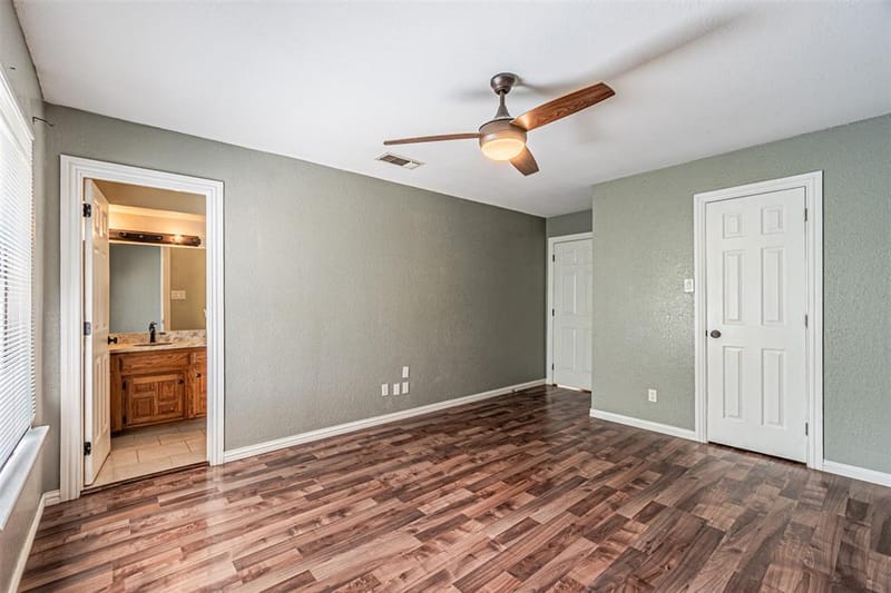 8808 Sylvan Court, Fort Worth TX 76120 - Photo 29
