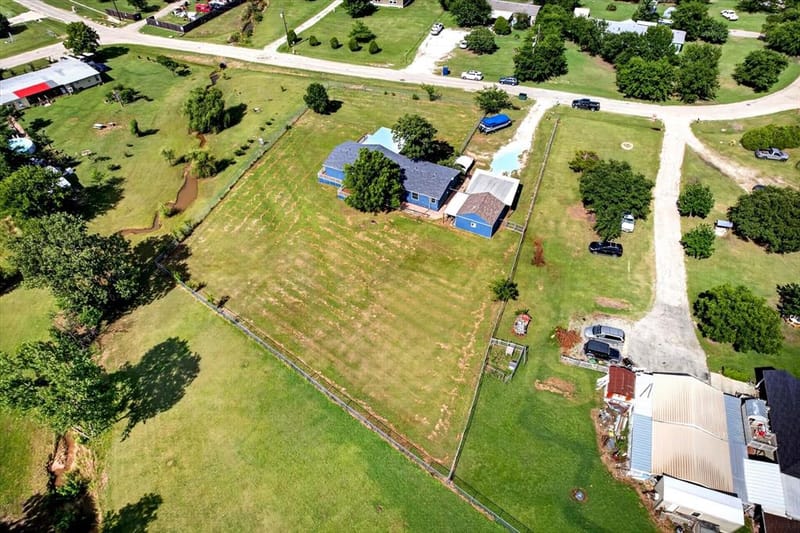 13051 Cherokee Road, Sanger TX 76266 - Photo 36