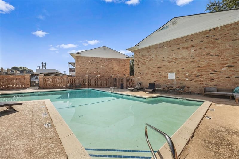 6007 Sandhurst Lane # D, Dallas TX 75206 - Photo 23