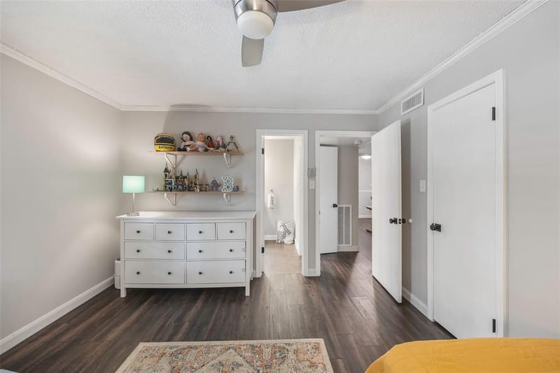 6007 Sandhurst Lane # D, Dallas TX 75206 - Photo 12