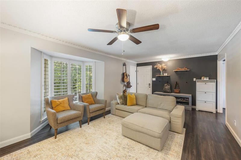 6007 Sandhurst Lane # D, Dallas TX 75206