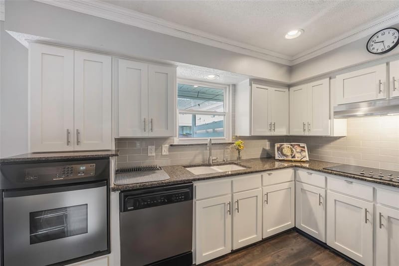 6007 Sandhurst Lane # D, Dallas TX 75206 - Photo 8