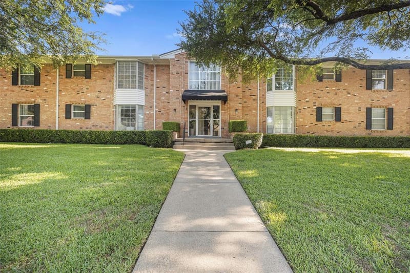 6007 Sandhurst Lane # D, Dallas TX 75206 - Photo 25
