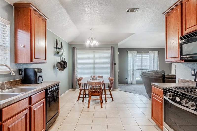 6112 Tilapia Drive, Fort Worth TX 76179 - Photo 14