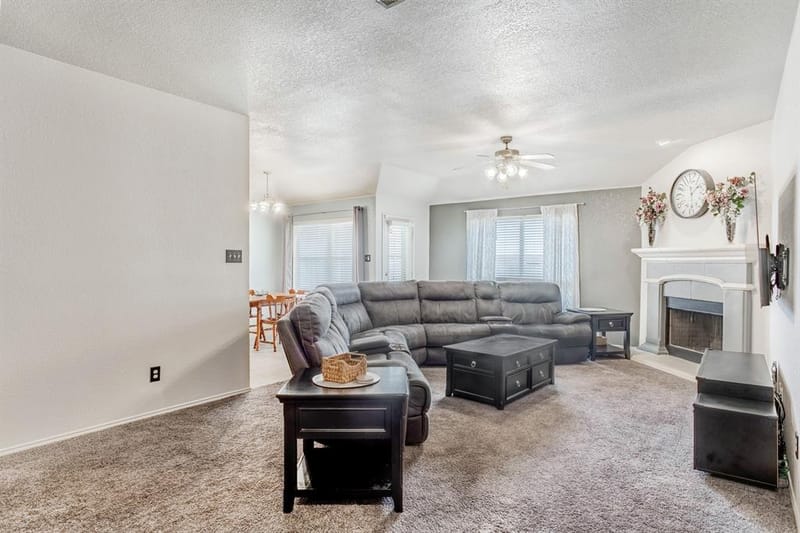 6112 Tilapia Drive, Fort Worth TX 76179 - Photo 8