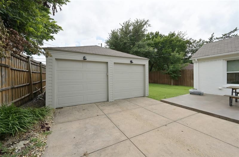2226 Carnes Street, Dallas TX 75208 - Photo 38
